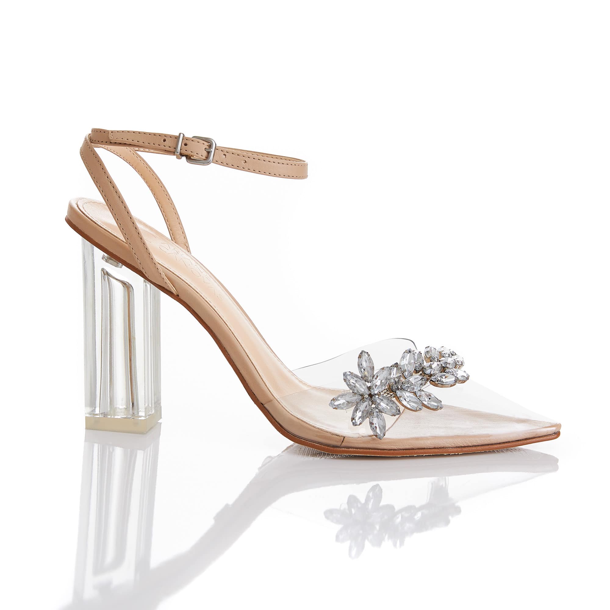 Scarpin hotsell vinil nude